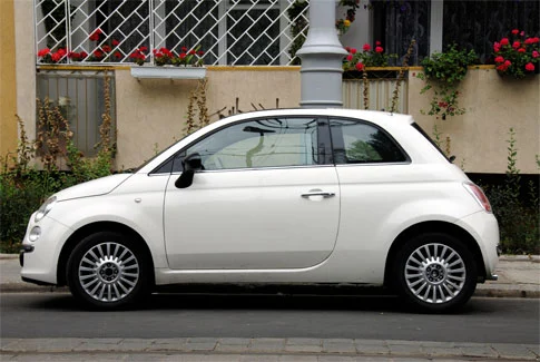 fiat 500 weißer Fiat 500 – Beispiel für Gebrauchtwagenankauf Ratekau